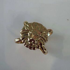 NWT Lilly Pulitzer Scarf Ring Gold Lion